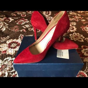 Pour La Victoire Red Suede heels